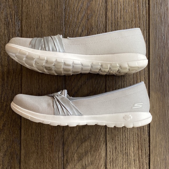 Skechers Air Cooled Goga Mat Slip On Shoes Walking Sz 8 - Picture 3 of 5